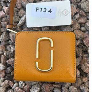 Marc Jacobs Snapshot Mini Compact Wallet - F134